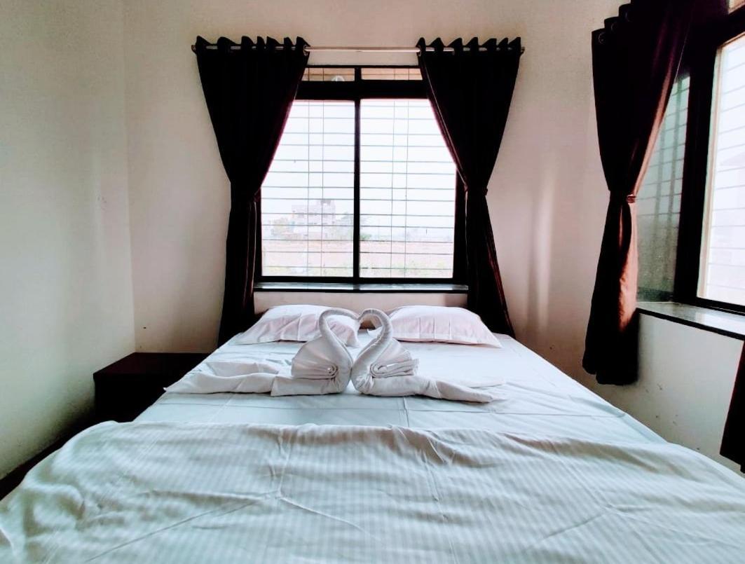 White Smoke Villa Igatpuri Exterior photo