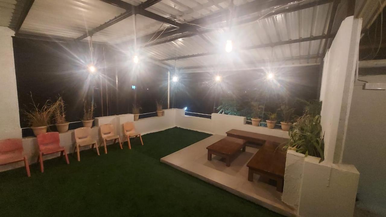 White Smoke Villa Igatpuri Exterior photo